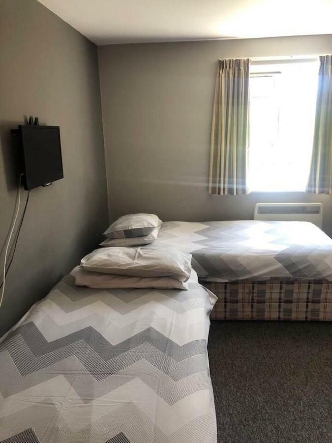 The Holroyd Arms Hotell Guildford Eksteriør bilde