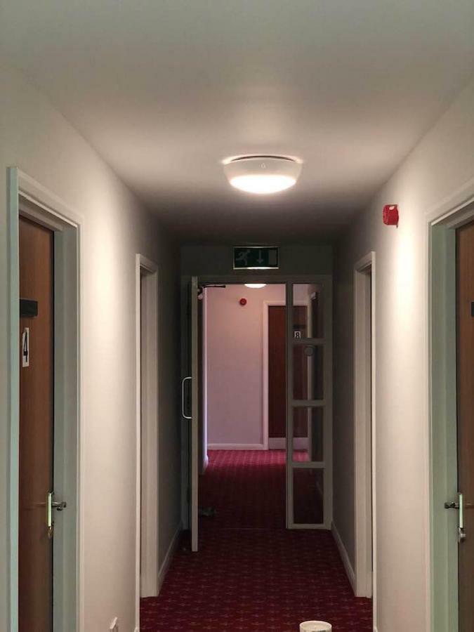 The Holroyd Arms Hotell Guildford Eksteriør bilde